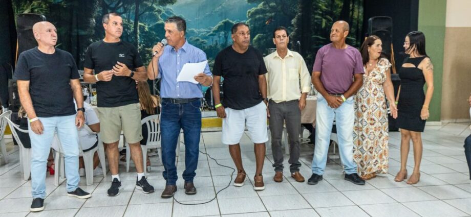 Jantar do Sindicato dos Servidores Municipais reúne funcionários em noite de confraternização