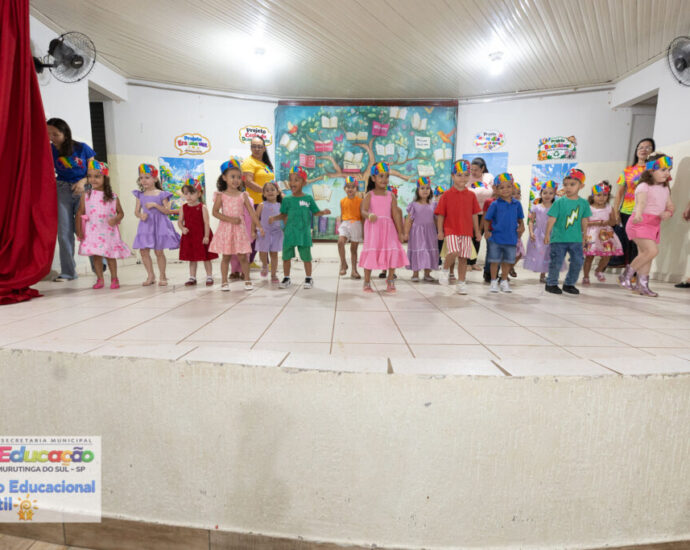 4º Chá Literário do CEI Antonieta Bim Storti reúne famílias em manhã de dança e incentivo à leitura