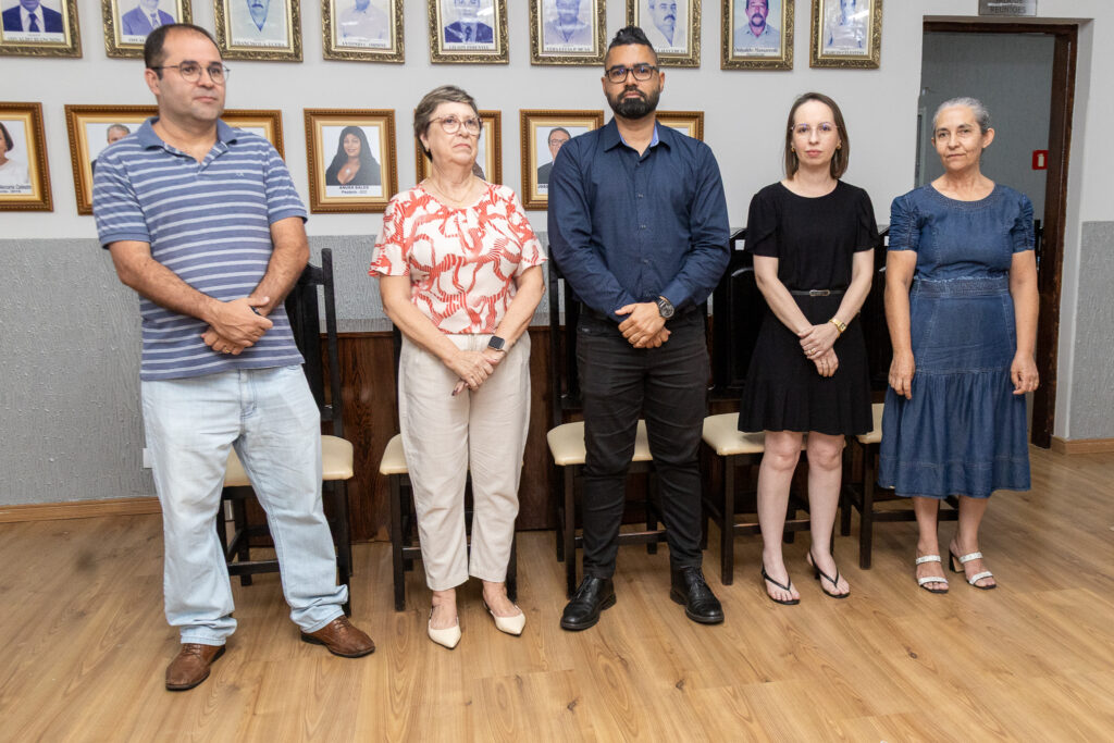 Câmara de Murutinga do Sul entrega Prêmio Estrelas do Conhecimento a estudantes e educadores