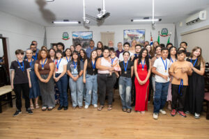 Câmara de Murutinga do Sul entrega Prêmio Estrelas do Conhecimento a estudantes e educadores